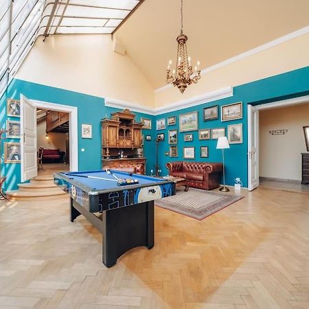 Magnificent Historical Penthouse In The Heart Of Prague Appartement Buitenkant foto