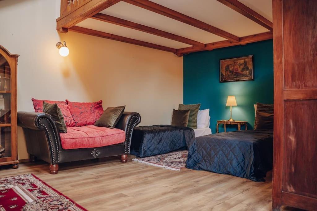Magnificent Historical Penthouse In The Heart Of Prague Appartement Buitenkant foto