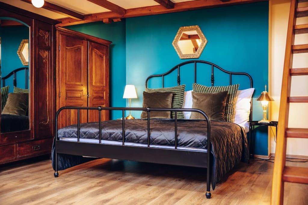 Magnificent Historical Penthouse In The Heart Of Prague Appartement Buitenkant foto