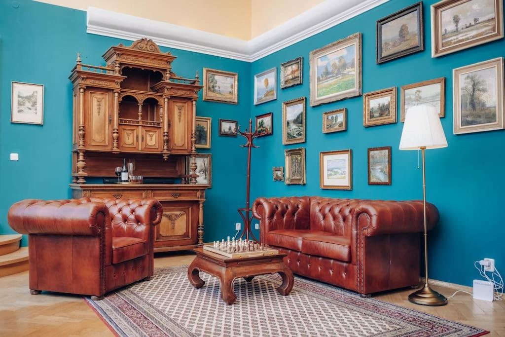Magnificent Historical Penthouse In The Heart Of Prague Appartement Buitenkant foto