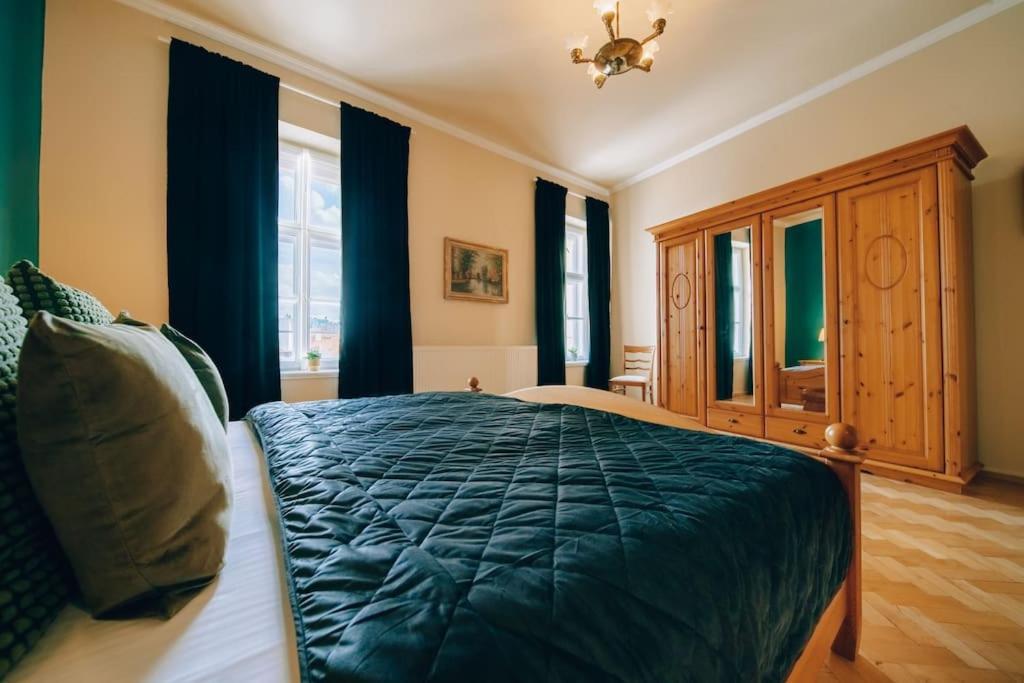 Magnificent Historical Penthouse In The Heart Of Prague Appartement Buitenkant foto